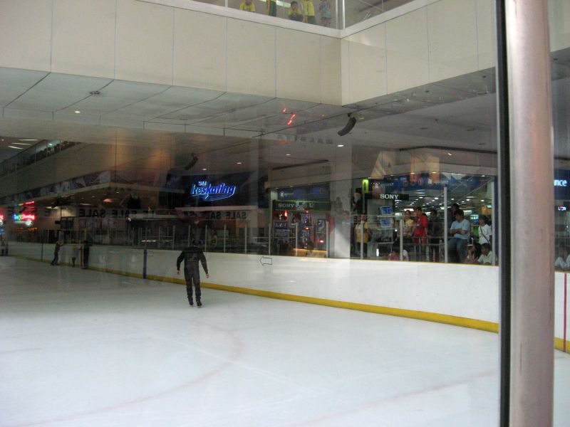 Mall of Asia Eisfeld 