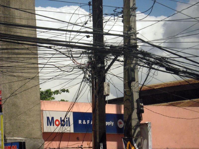 Electric cable mess