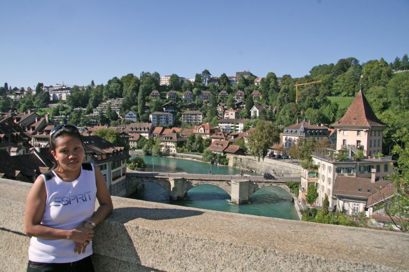 On Nydegg bridge in background Untertor bridge