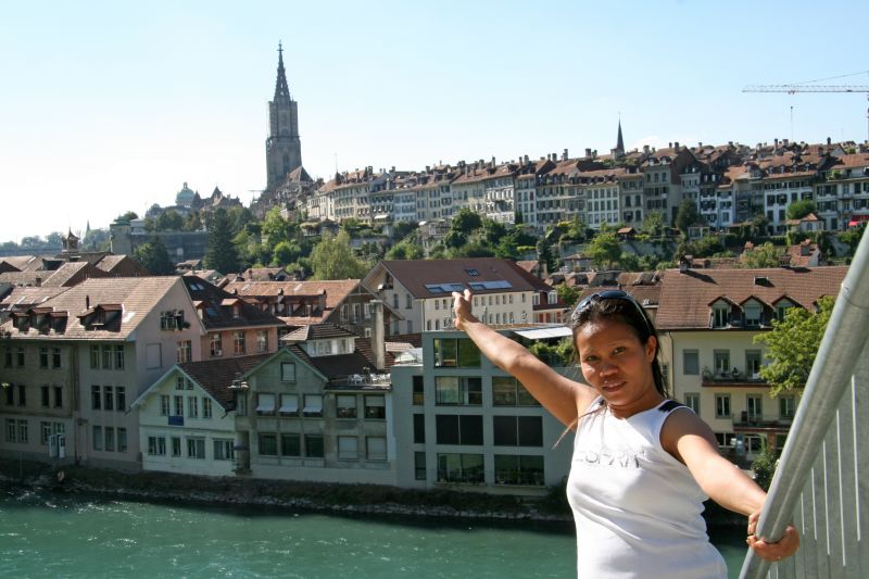 Brenpark Bern im Hintergrund Mattequartier