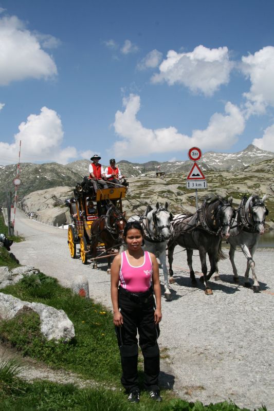 Gotthardpass Postal coach