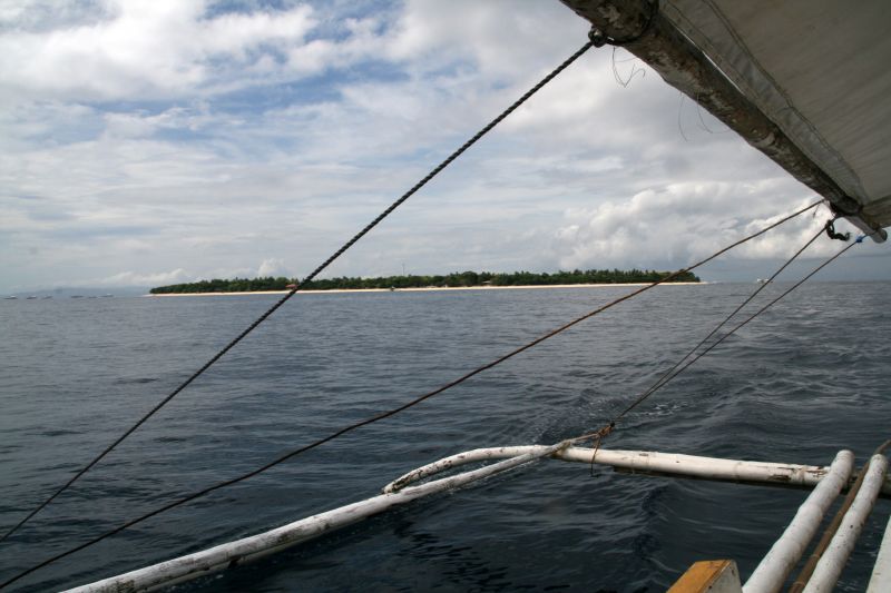 Auf der Rckfahrt im Hintergrund Balicasag Island