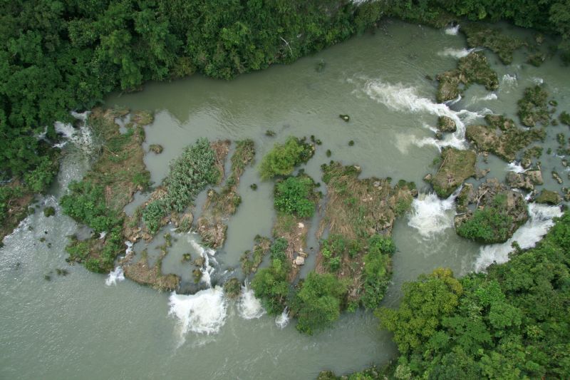 Loboc river 100 m under me