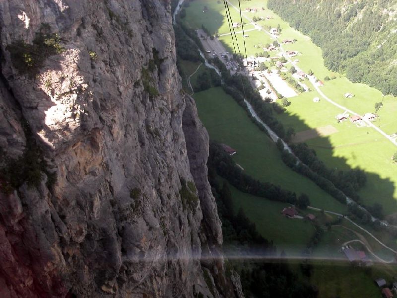 Blick von Gimmelwald ins Lauterbrunnental