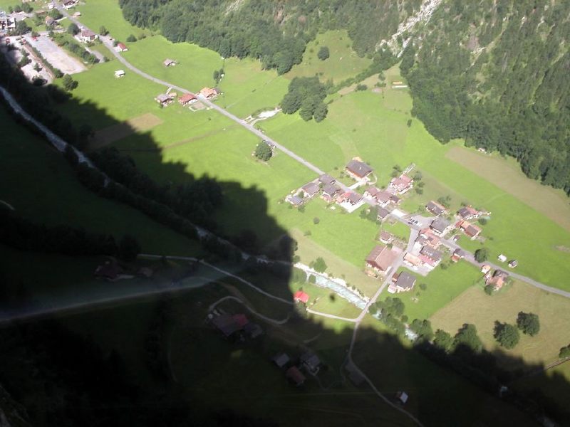 Blick von Gimmelwald ins Lauterbrunnental