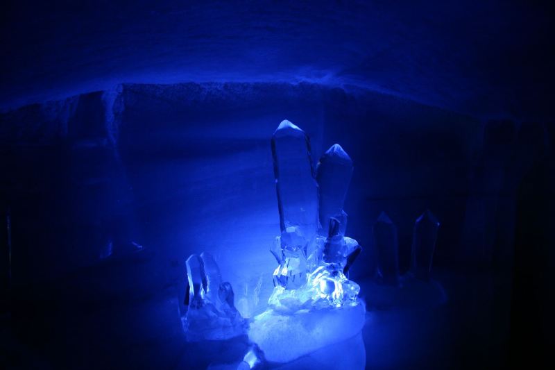 Jungfraujoch ice cave